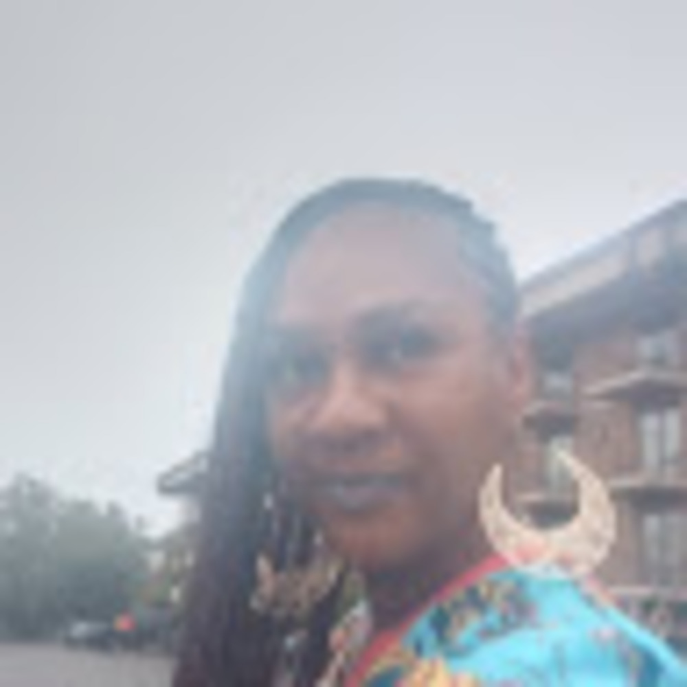 Meet your Posher, Shennewa
